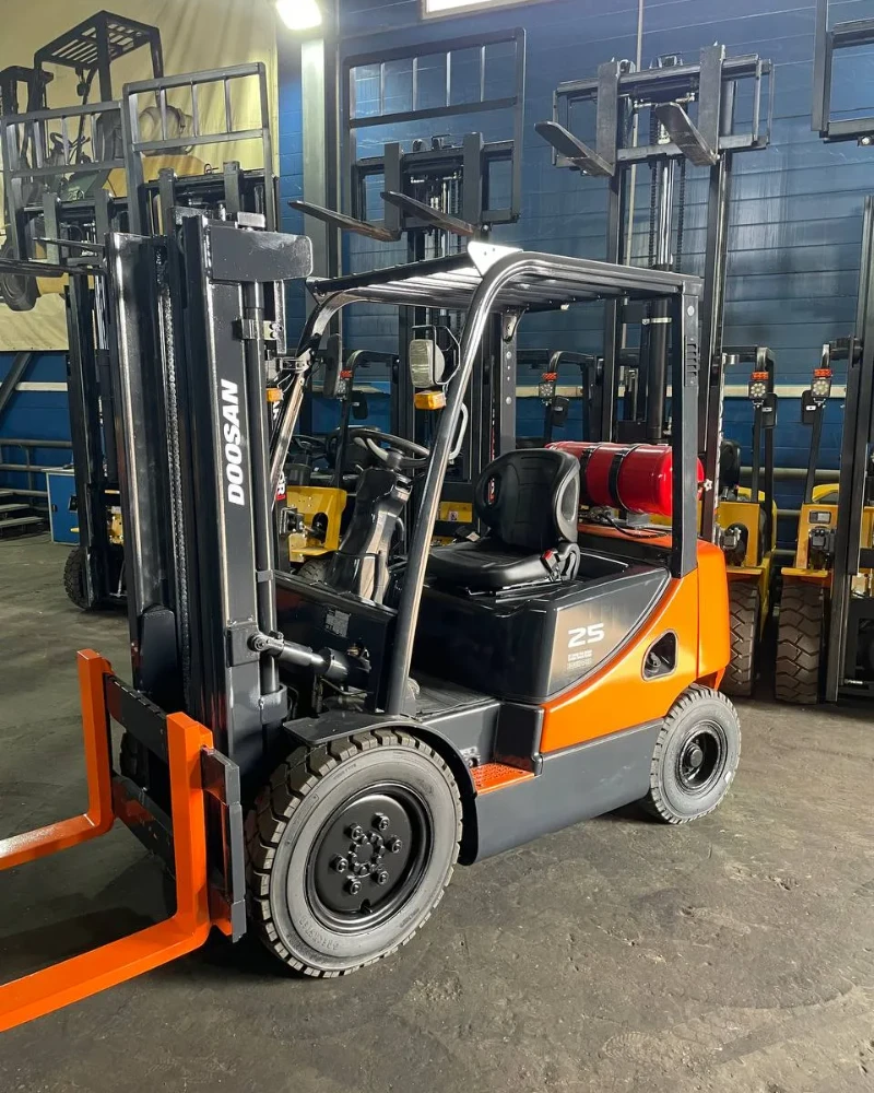 Б/У Doosan G25E-5