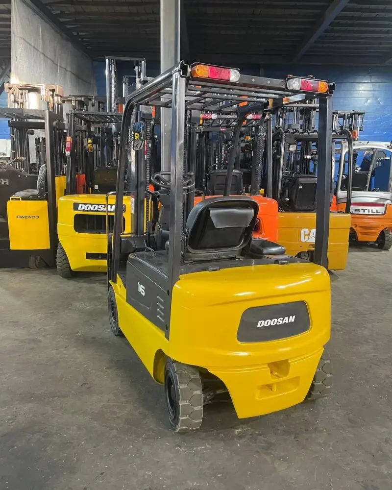 Б/У Doosan B16x-5 — изображение 4