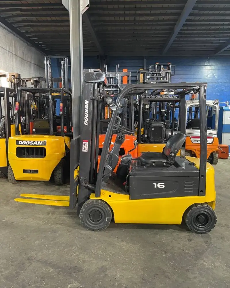 Б/У Doosan B16x-5 — изображение 7