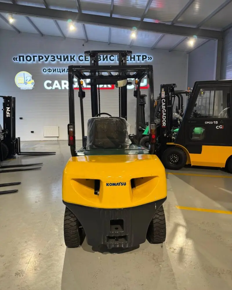 Б/У Komatsu FD25T-15 — изображение 10